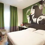 Hotel Crystal 3*