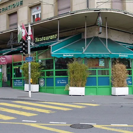 水晶饭店