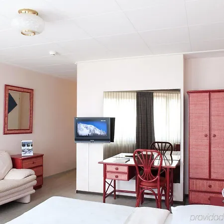 Crystal Hotel