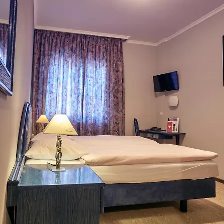 Crystal Hotel Lausanne