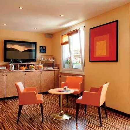Hotel Crystal
